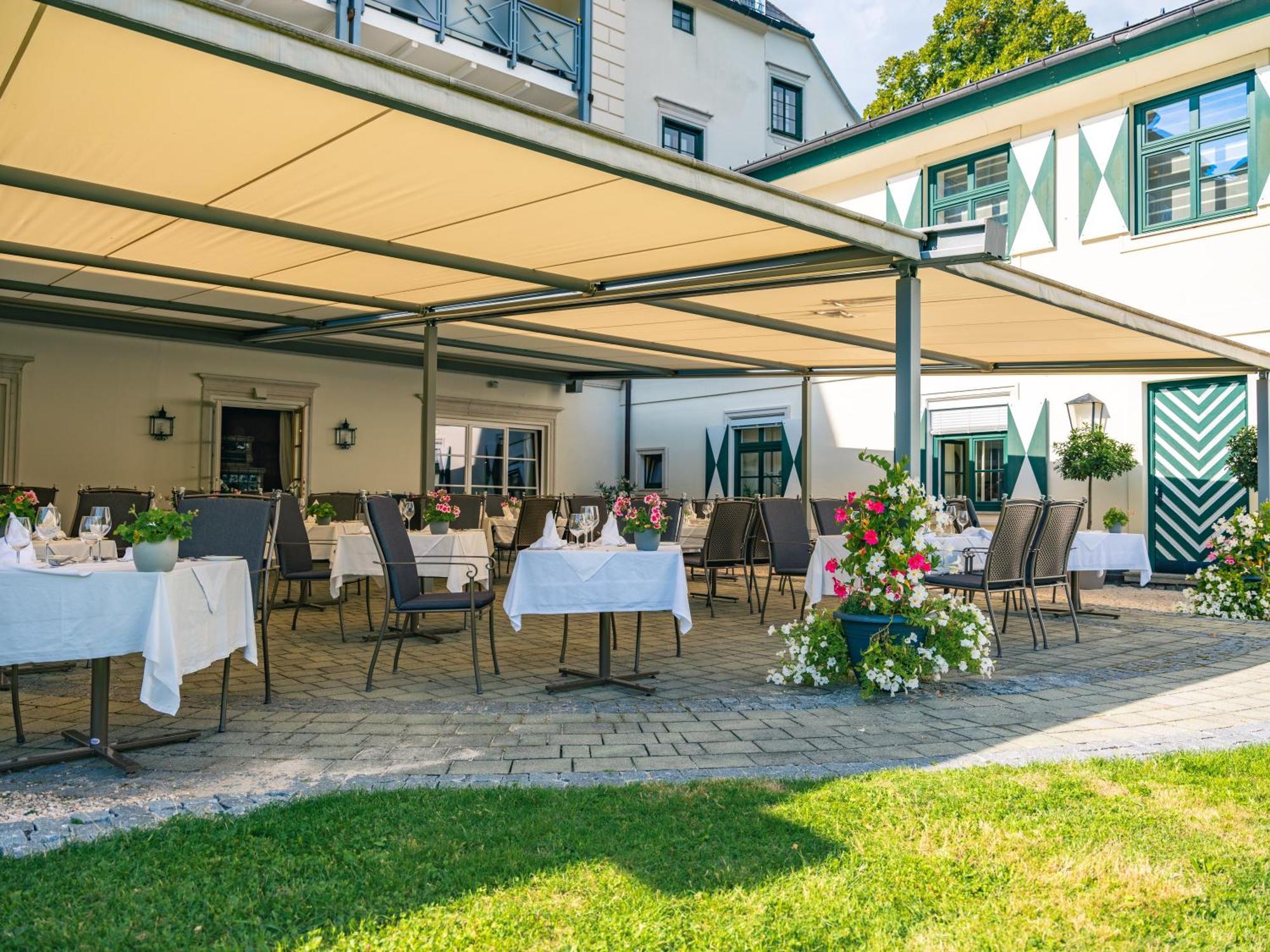 Imlauer Hotel Schloss Pichlarn Aigen im Ennstal Exterior photo